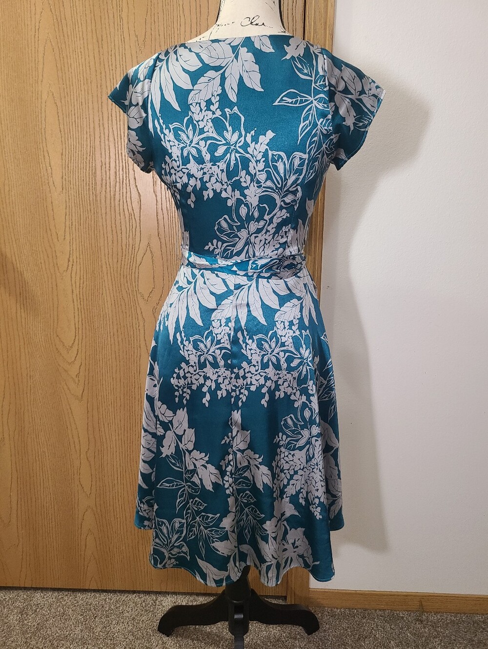 Romy Asian Inspired Floral Leaf Satin Faux Wrap Tie Belt A-line Dress - Picture 2 of 4